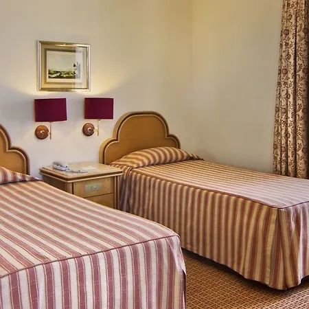 Hotel Sana